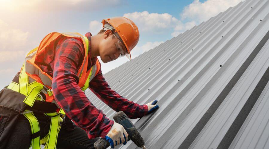 Professional Emergency Roof Repairs services in Fayetteville, NY